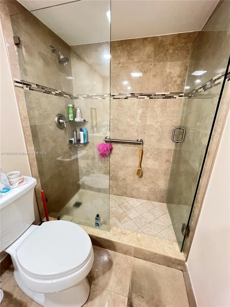 10777 W Sample Rd, #301