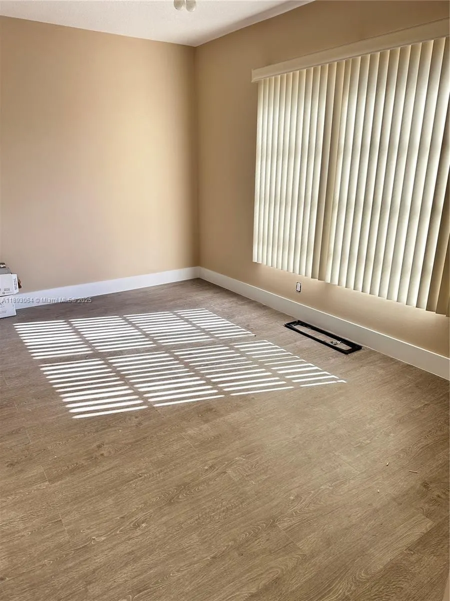 10777 W Sample Rd, #301