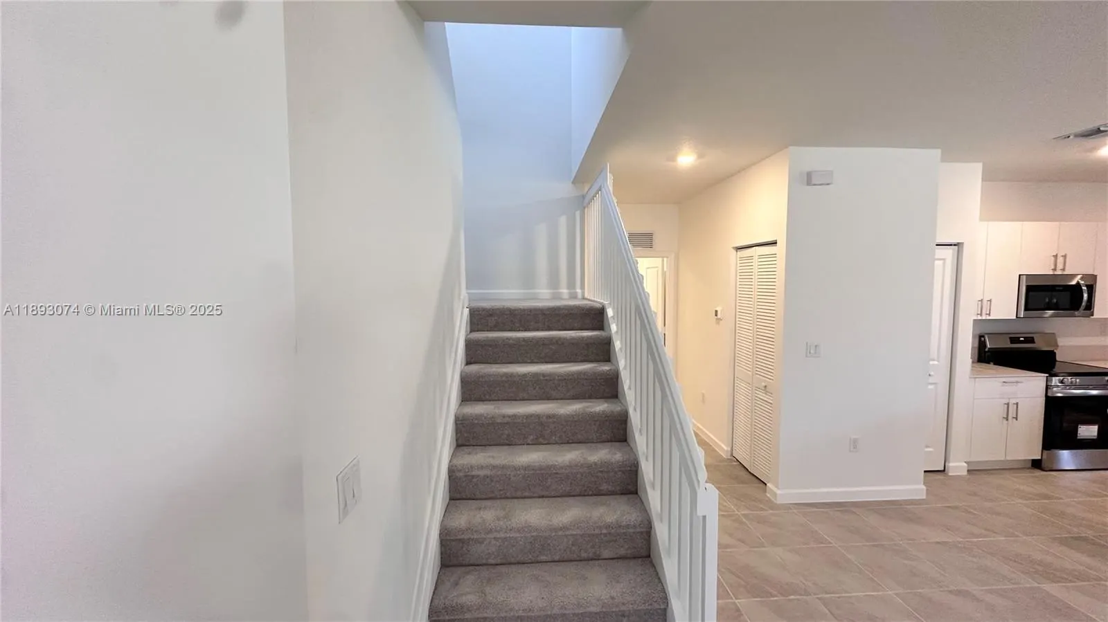 2760 SE 23rd Ave, #2760