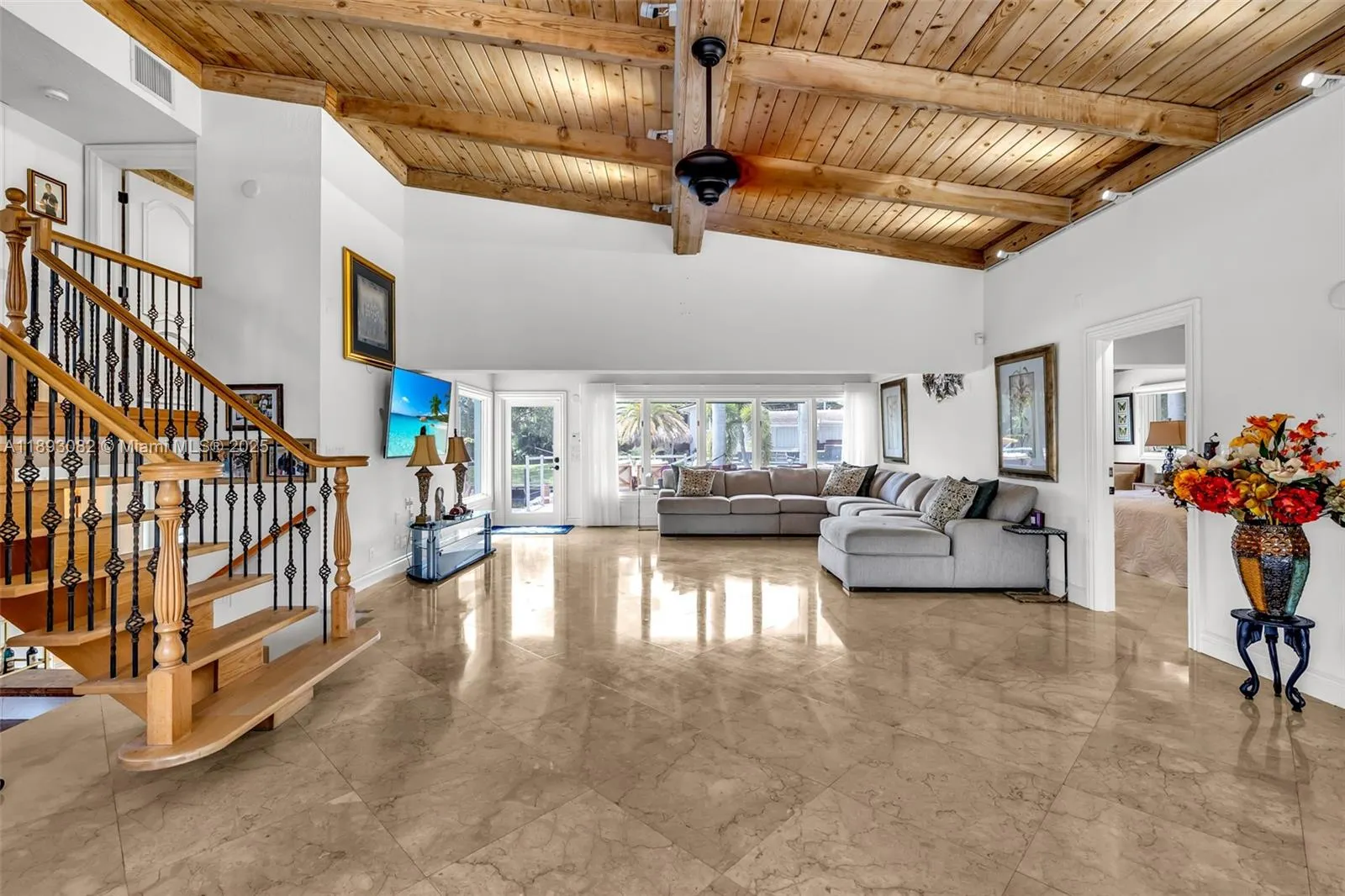 2613 Tortugas Ln