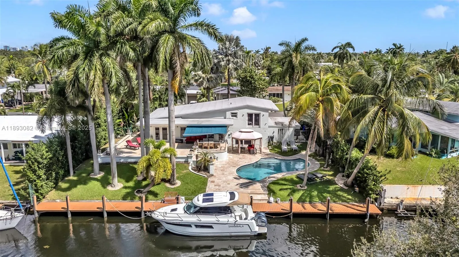 2613 Tortugas Ln