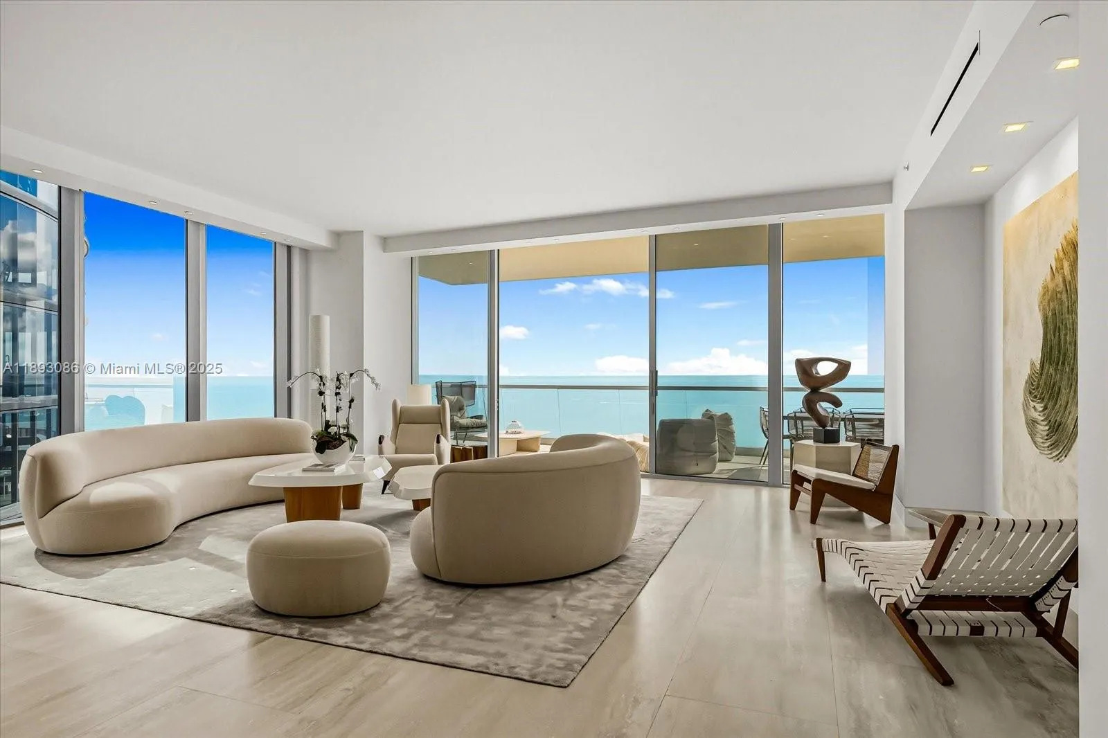 18501 Collins Ave, #1001