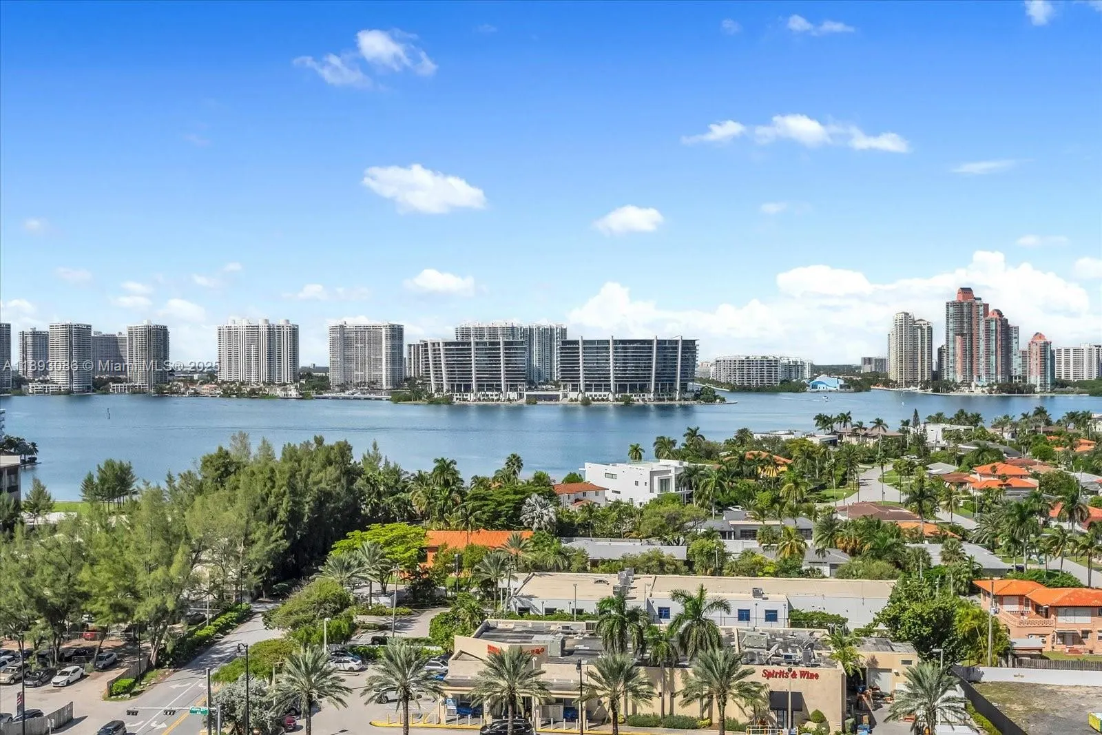 18501 Collins Ave, #1001