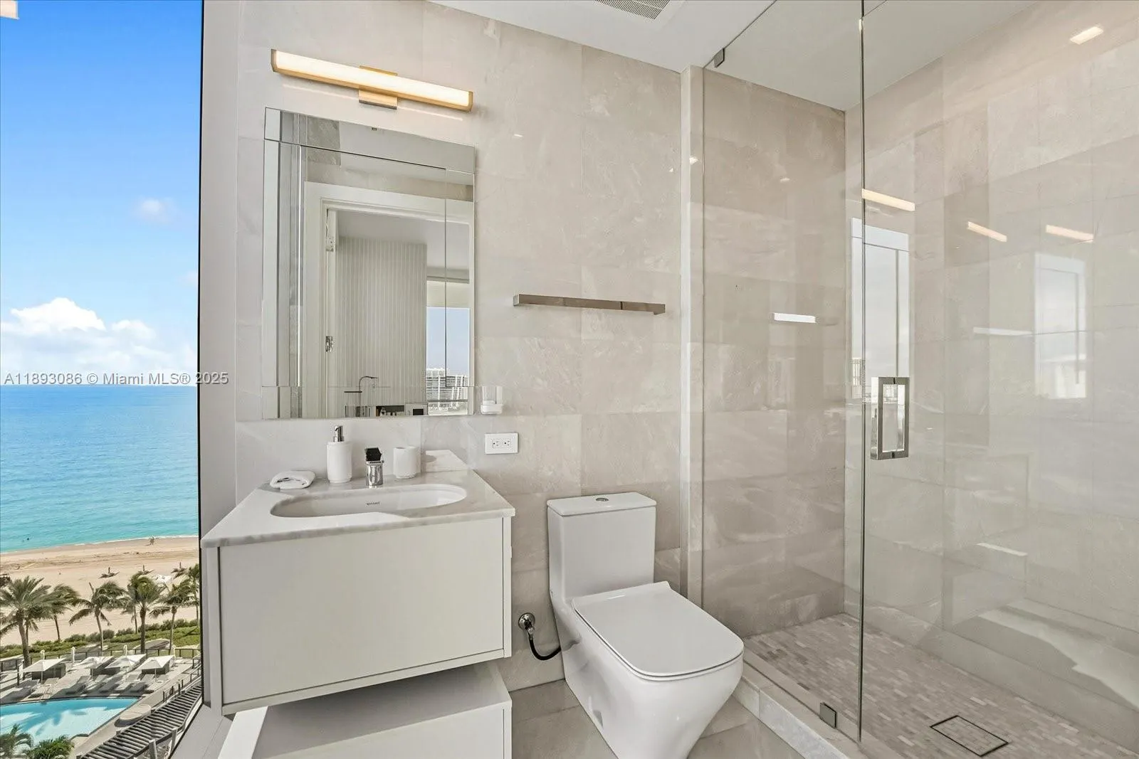 18501 Collins Ave, #1001