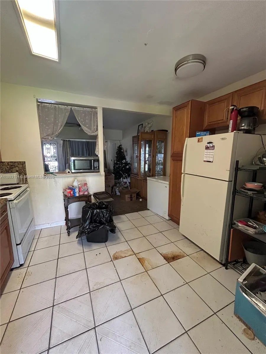 1779 NW 90th St
