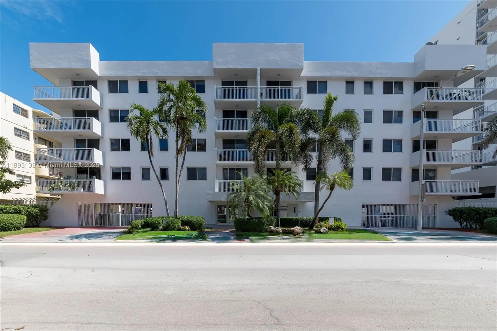 1665 Bay Rd, #522