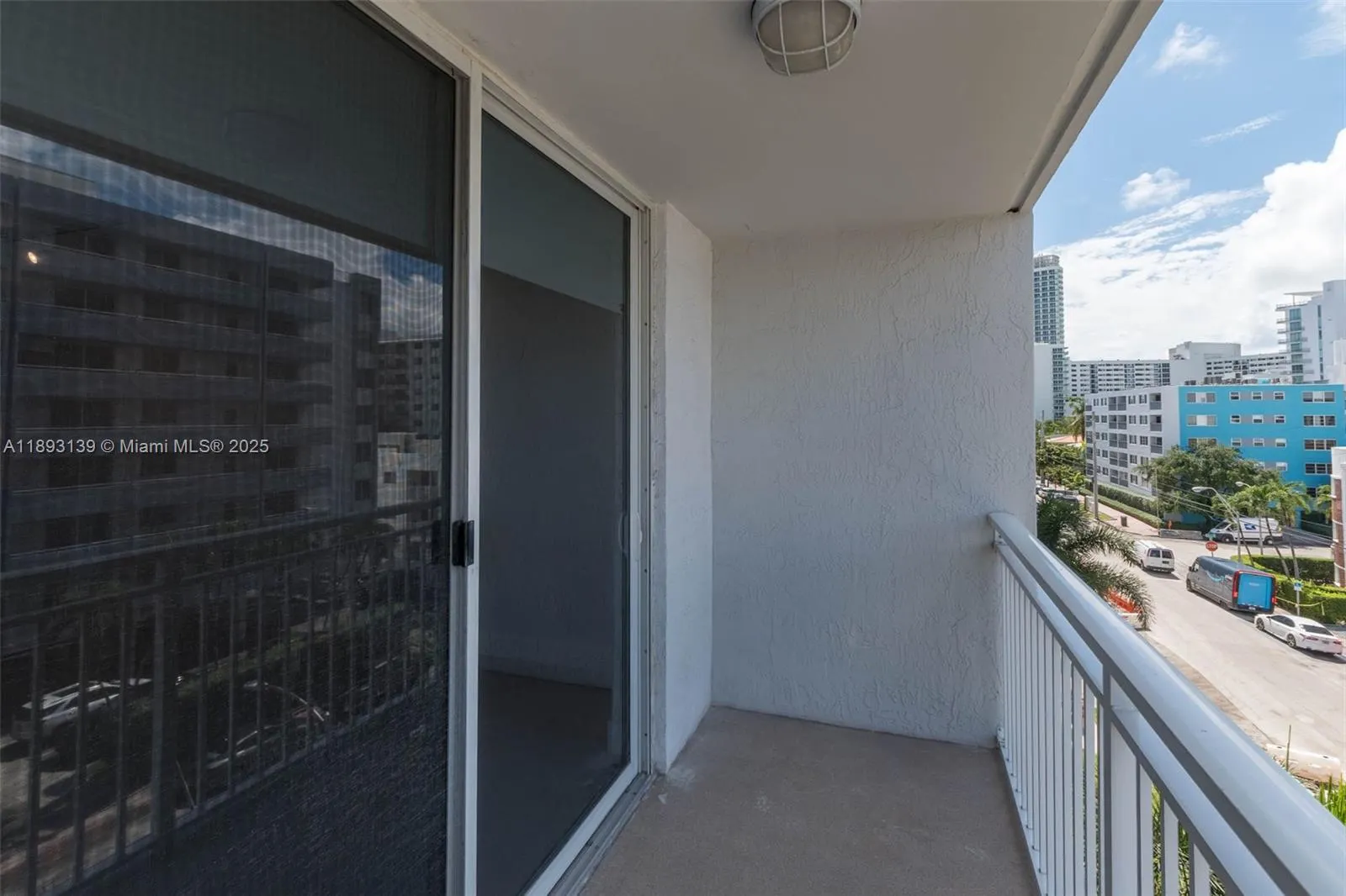 1665 Bay Rd, #522