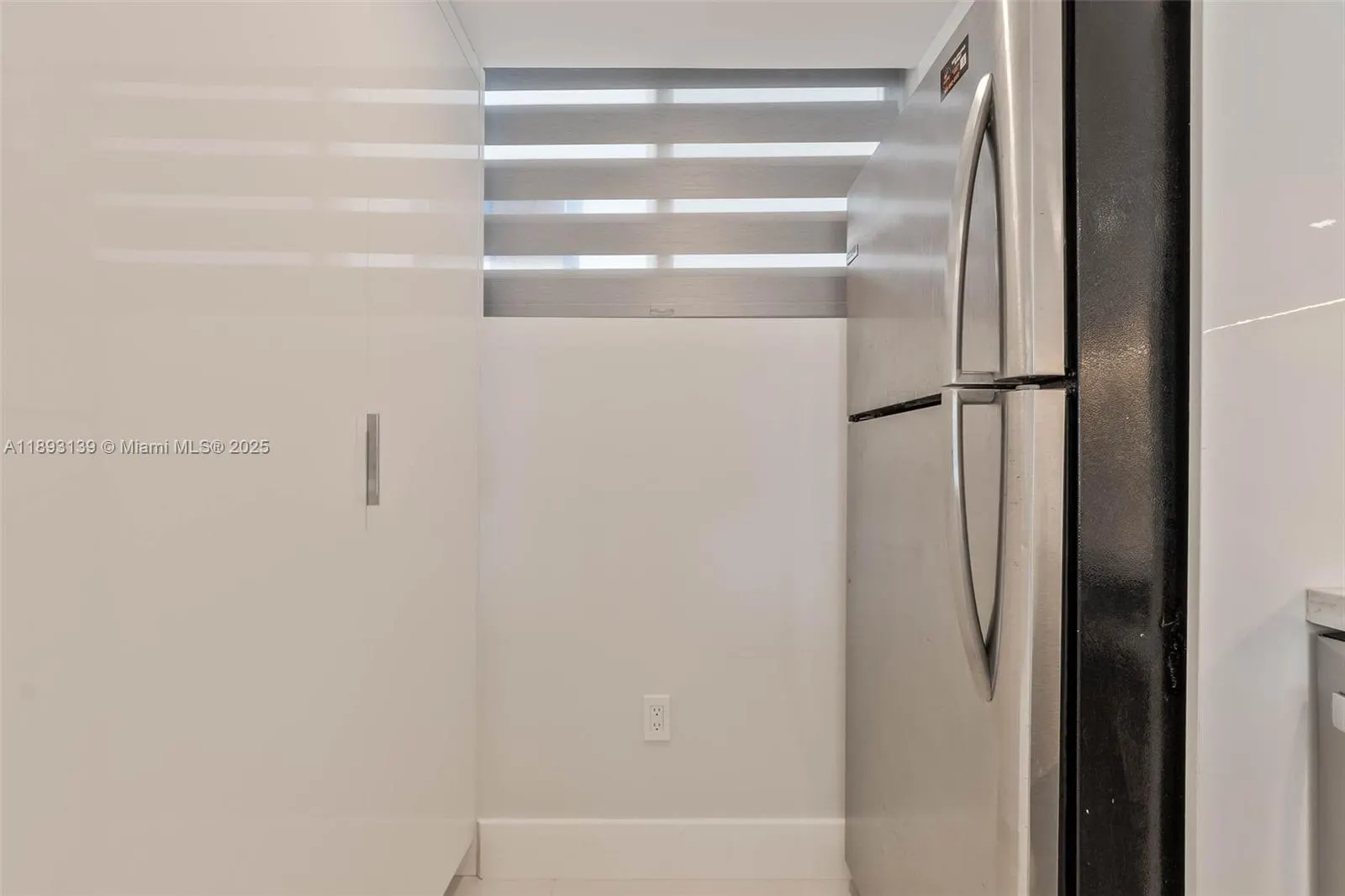 1665 Bay Rd, #522