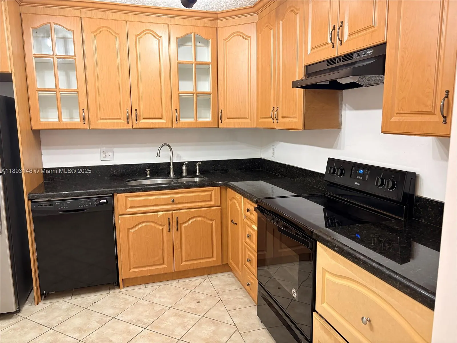 4172 Inverrary Dr, #408