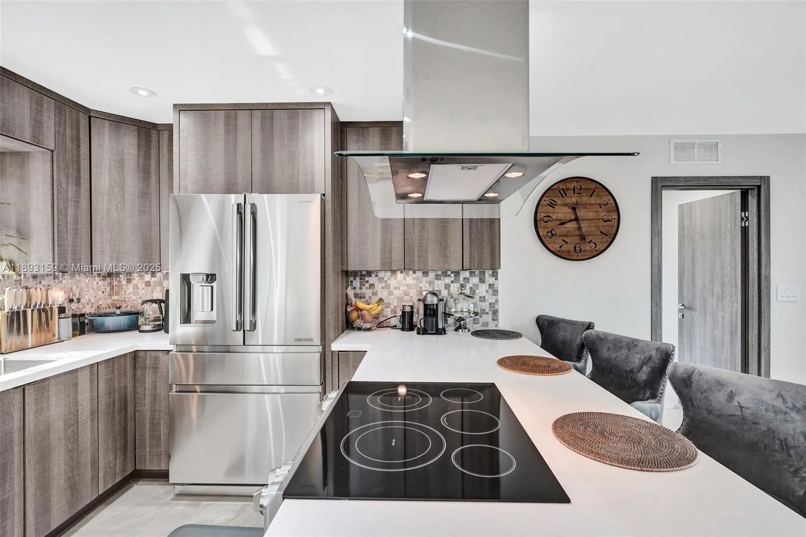 2712 NE 32nd Ave, #2