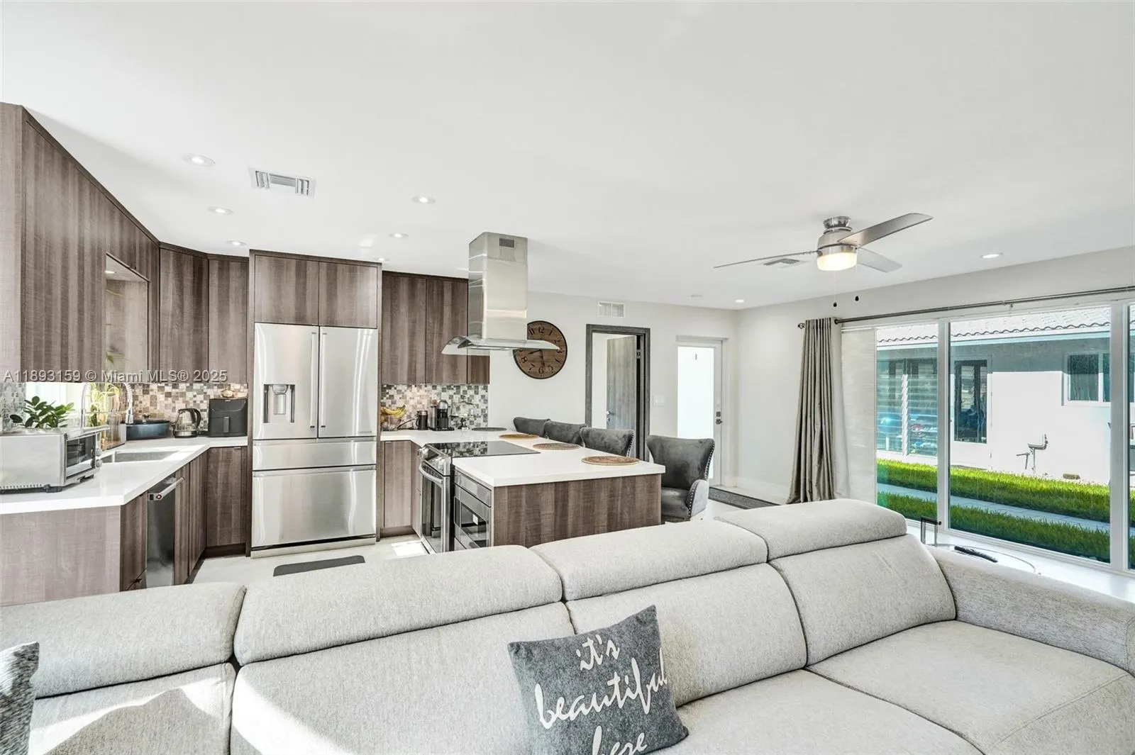 2712 NE 32nd Ave, #2