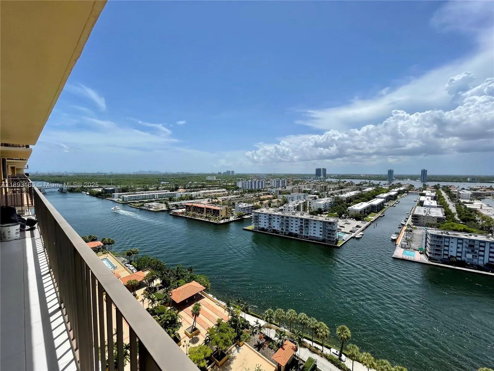290 174th St, #2108