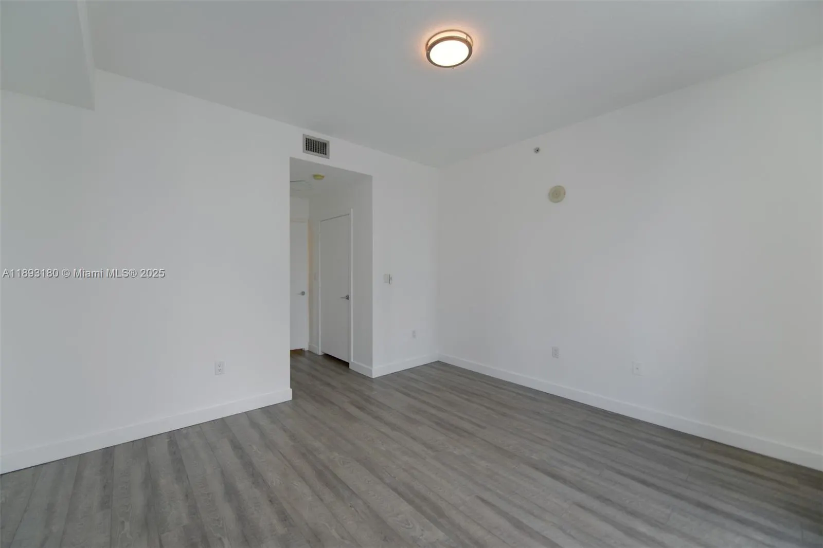 1111 SW 1st Ave, #2624-N