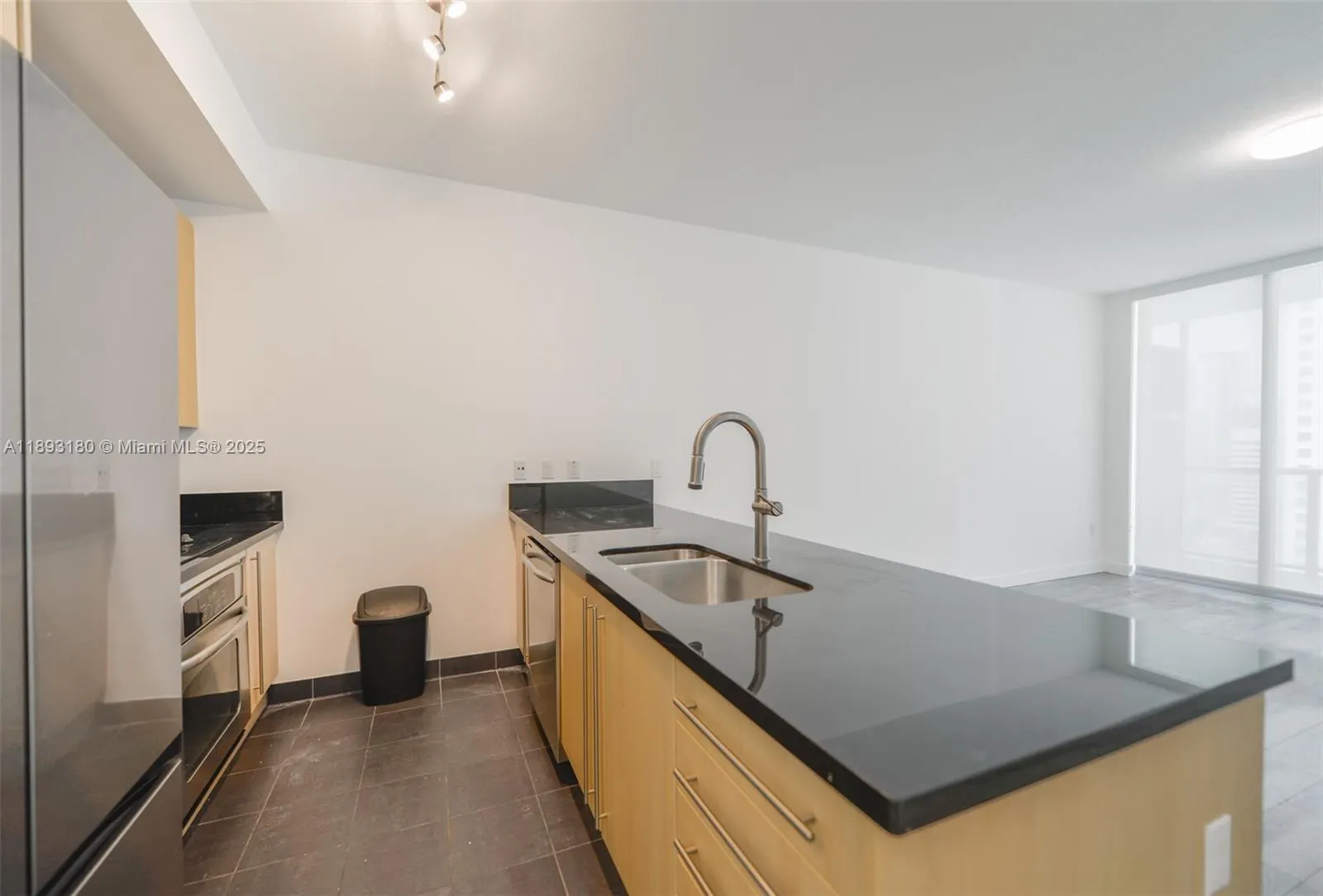 1111 SW 1st Ave, #2624-N