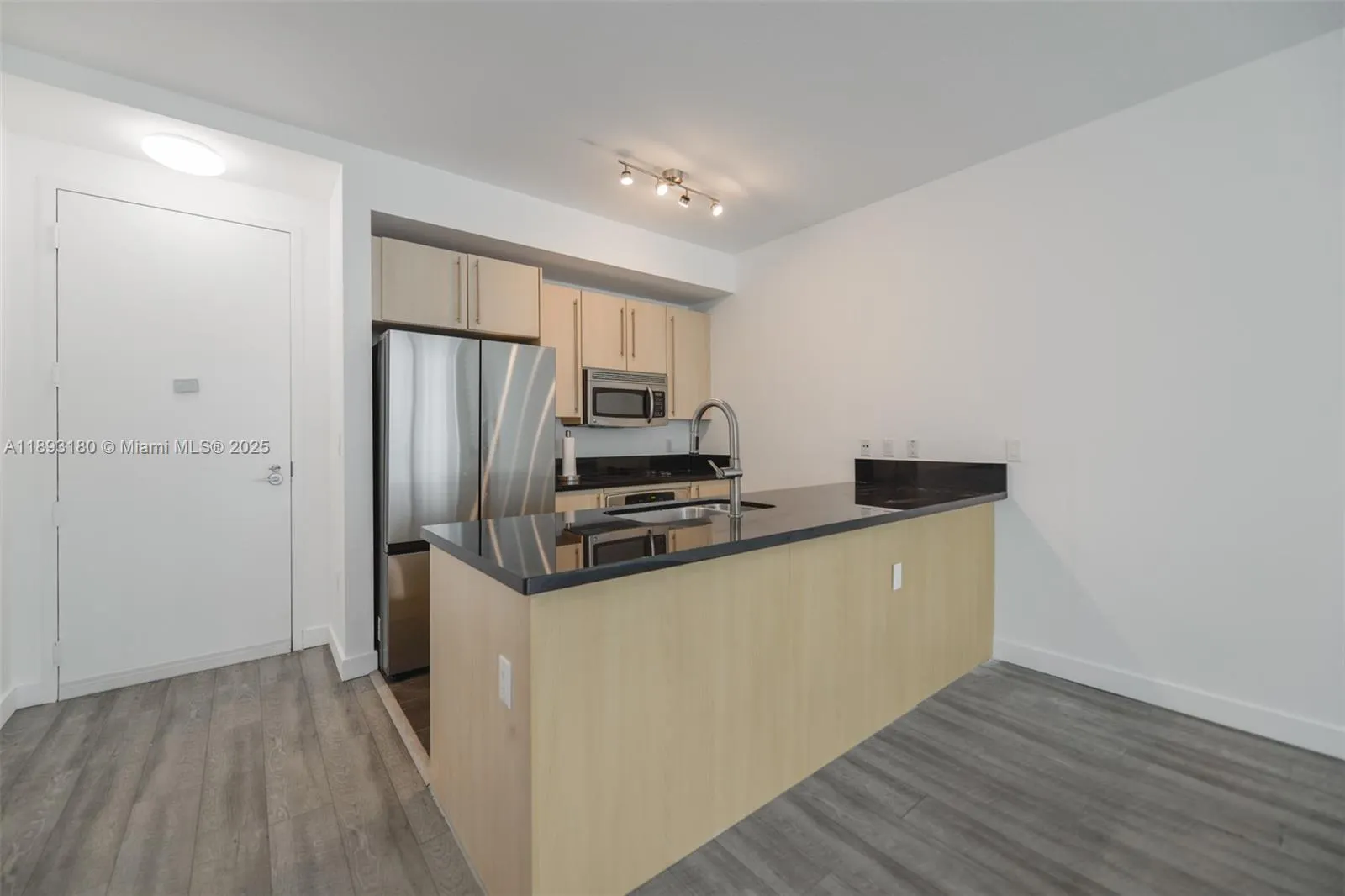 1111 SW 1st Ave, #2624-N