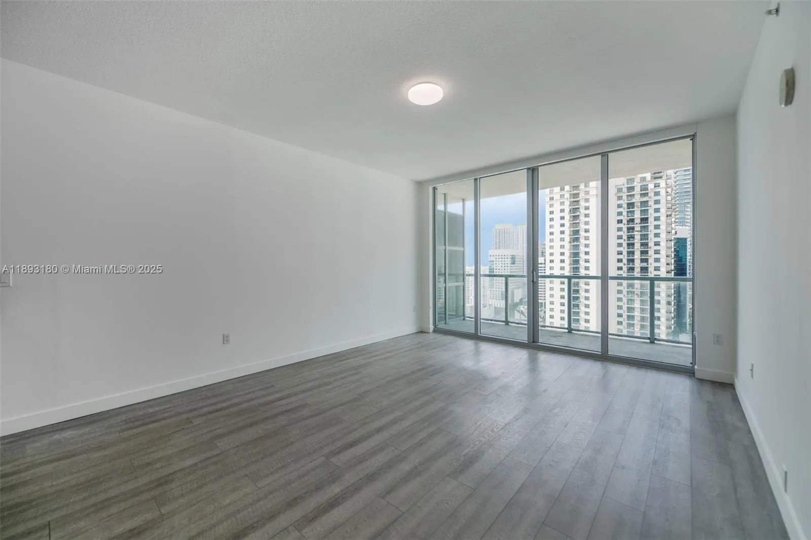 1111 SW 1st Ave, #2624-N