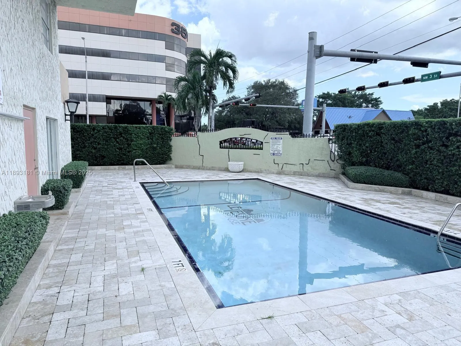 300 NW 42nd Ave, #109
