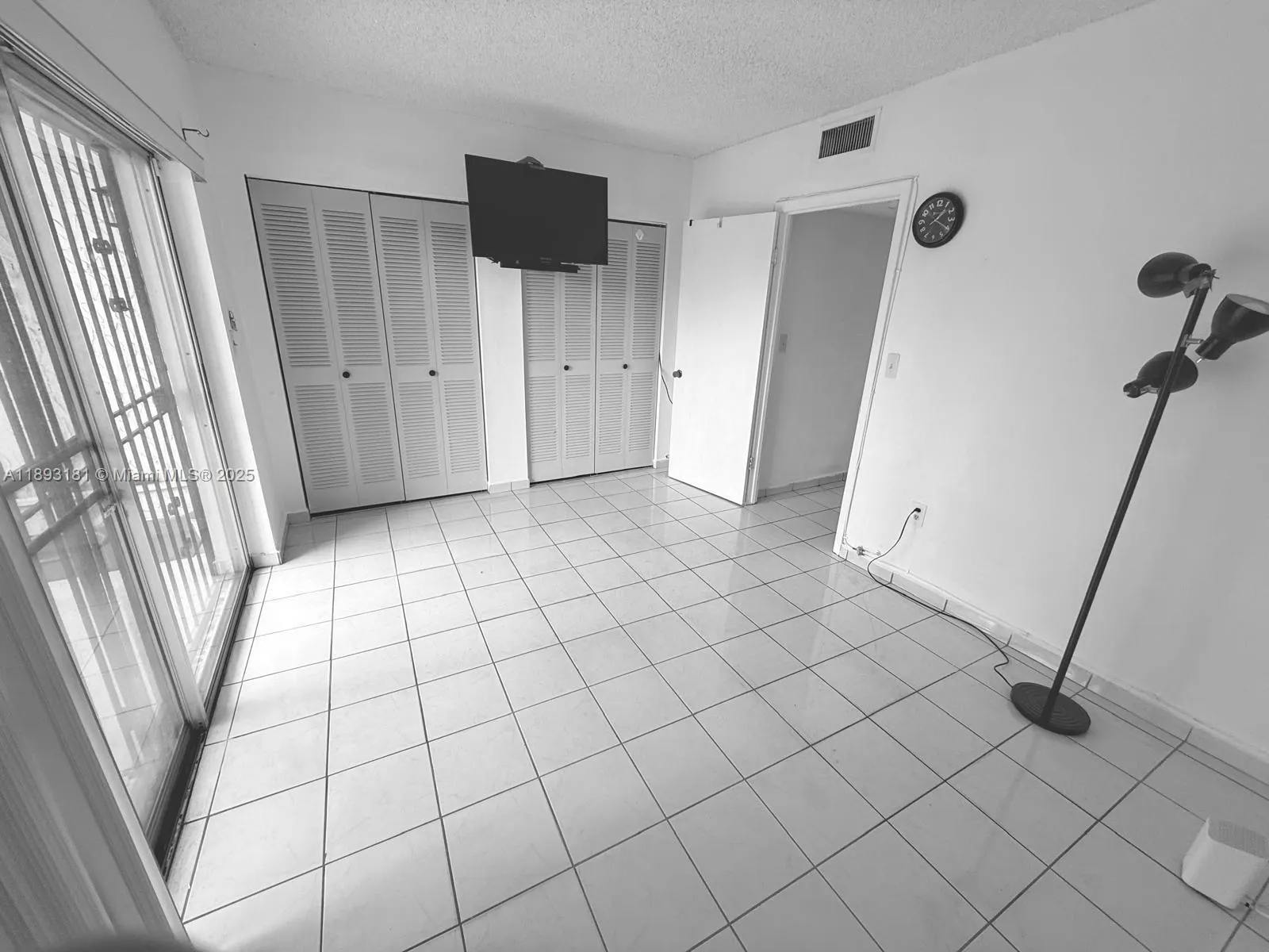 300 NW 42nd Ave, #109