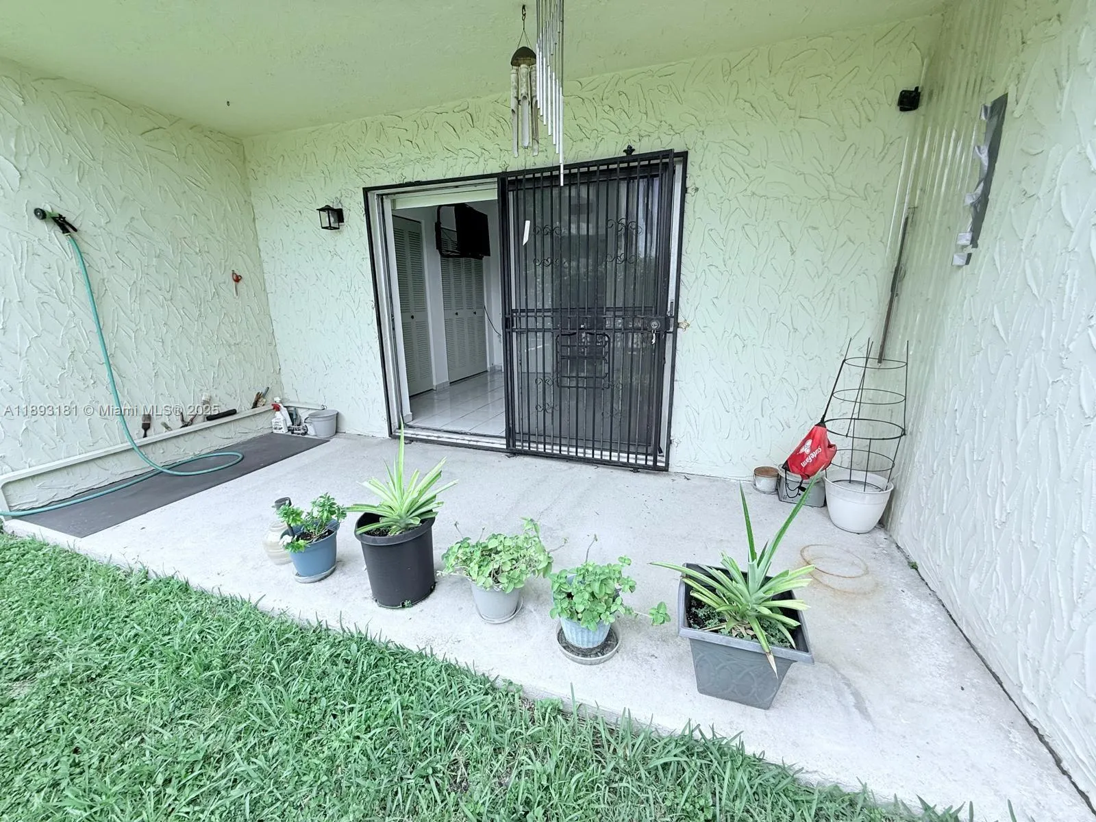300 NW 42nd Ave, #109