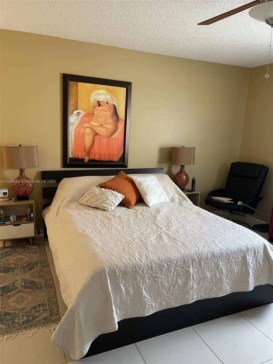 1640 NW 19th Ter, #103