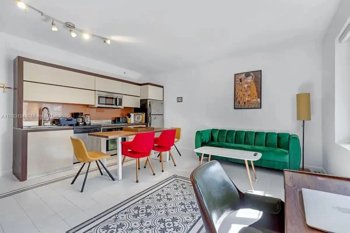 435 21st St, #311