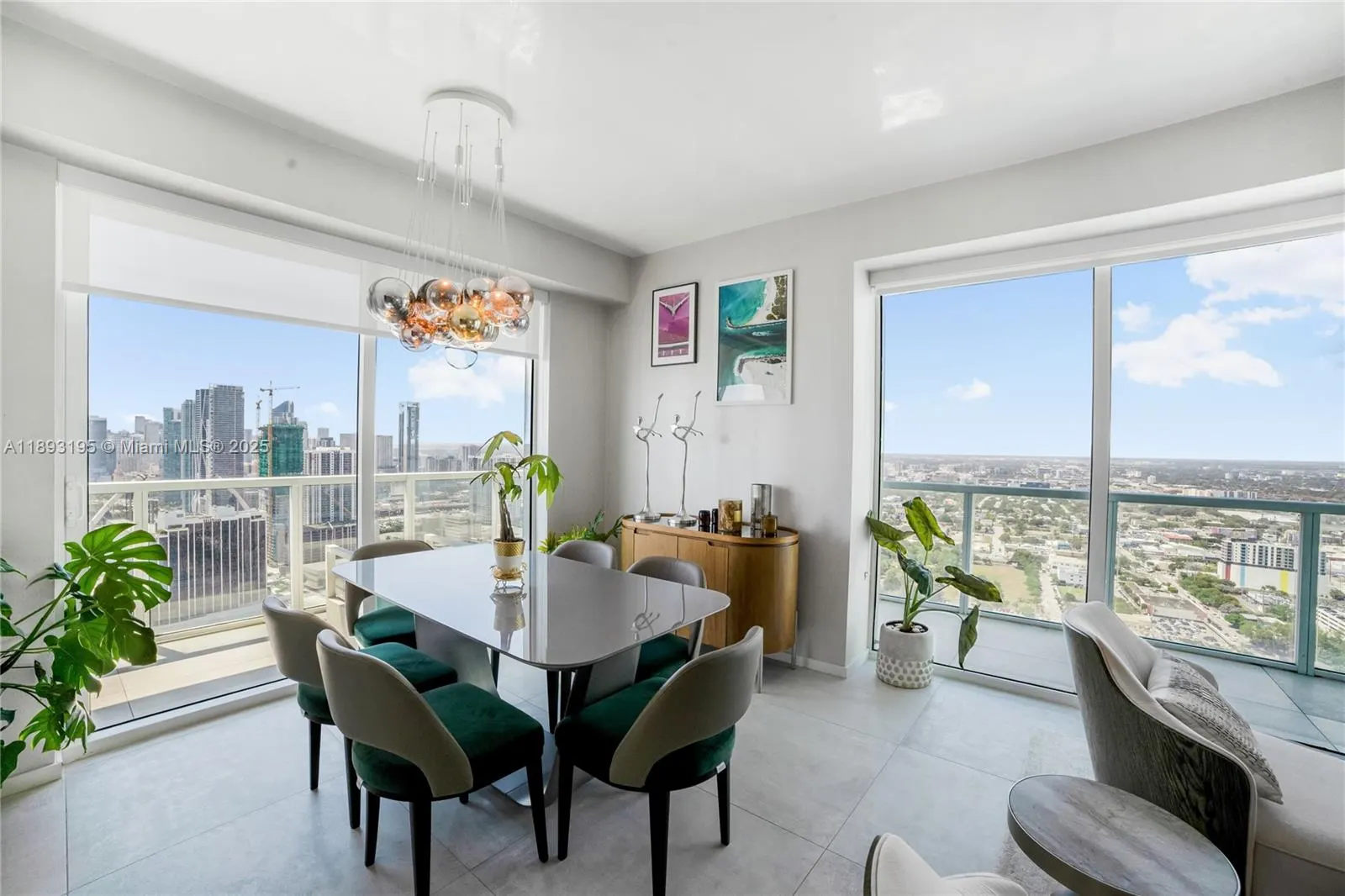 1900 N Bayshore Dr, #4411