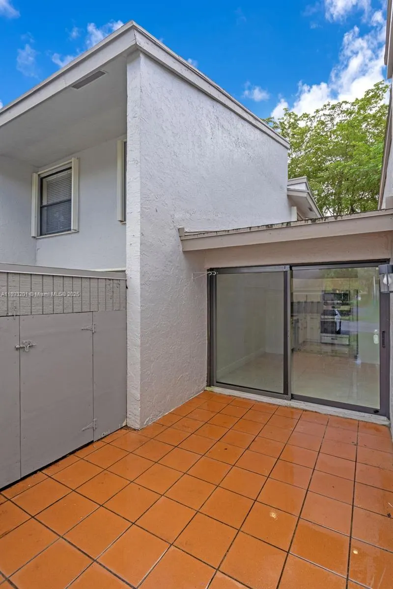 10669 SW 113th Pl, #84Z