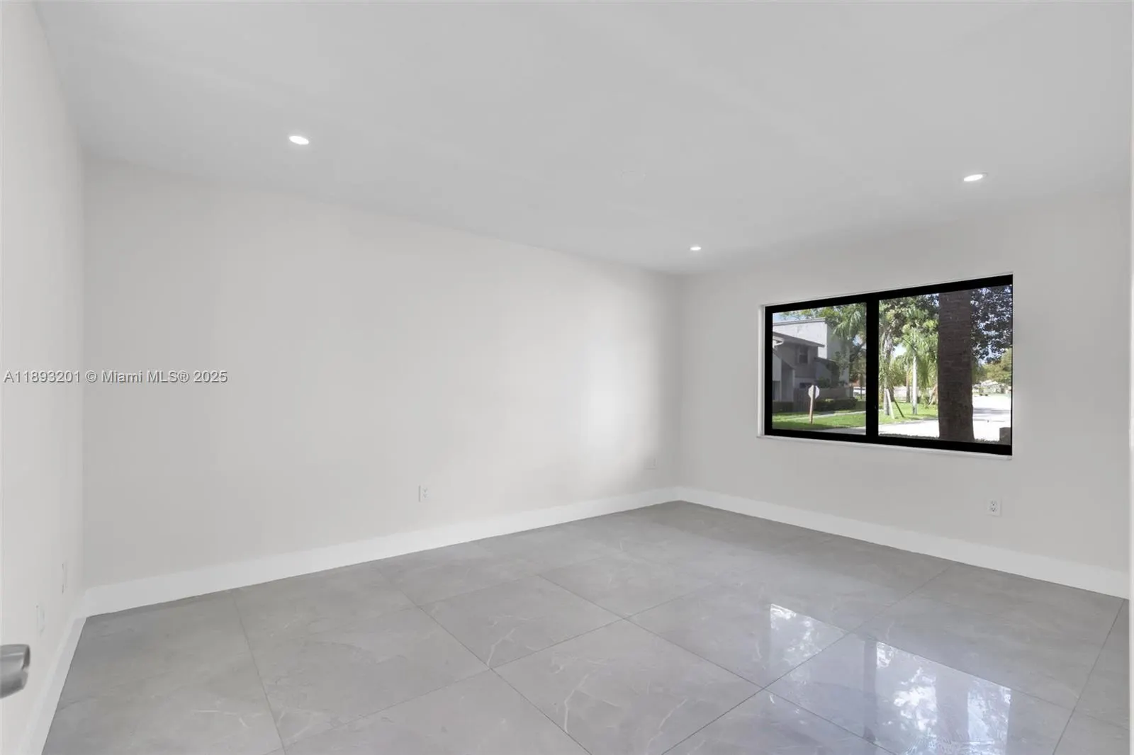 10669 SW 113th Pl, #84Z