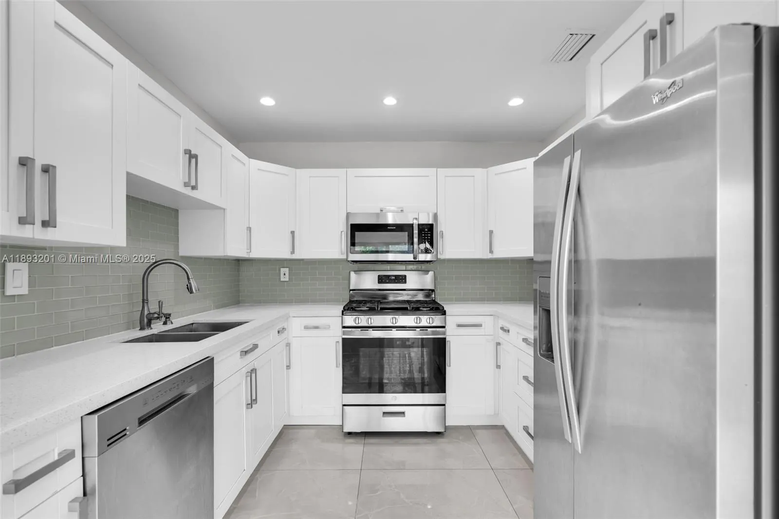 10669 SW 113th Pl, #84Z