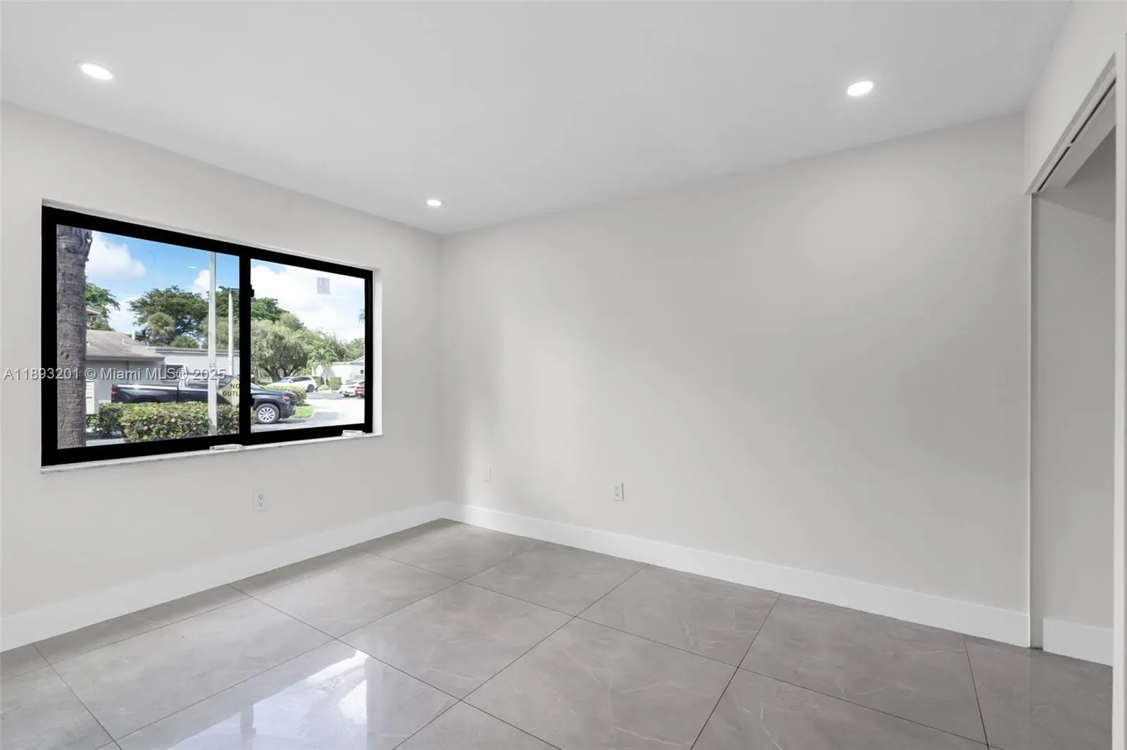 10669 SW 113th Pl, #84Z