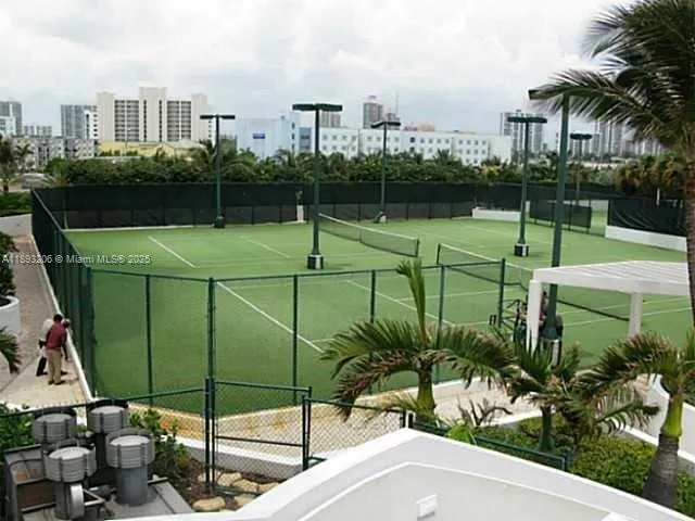 18001 Collins Ave, #2814