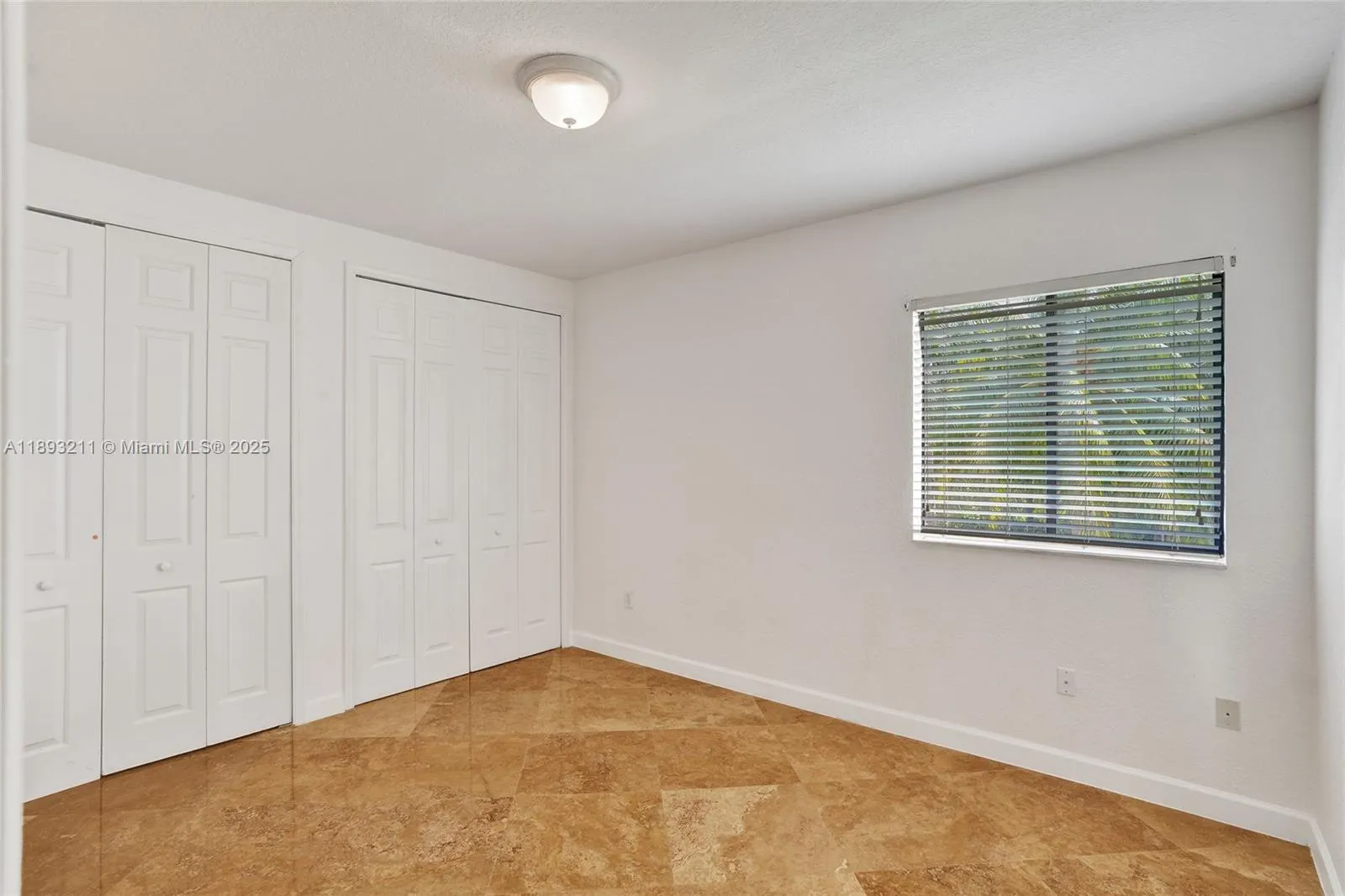 7722 SW 188th Ter