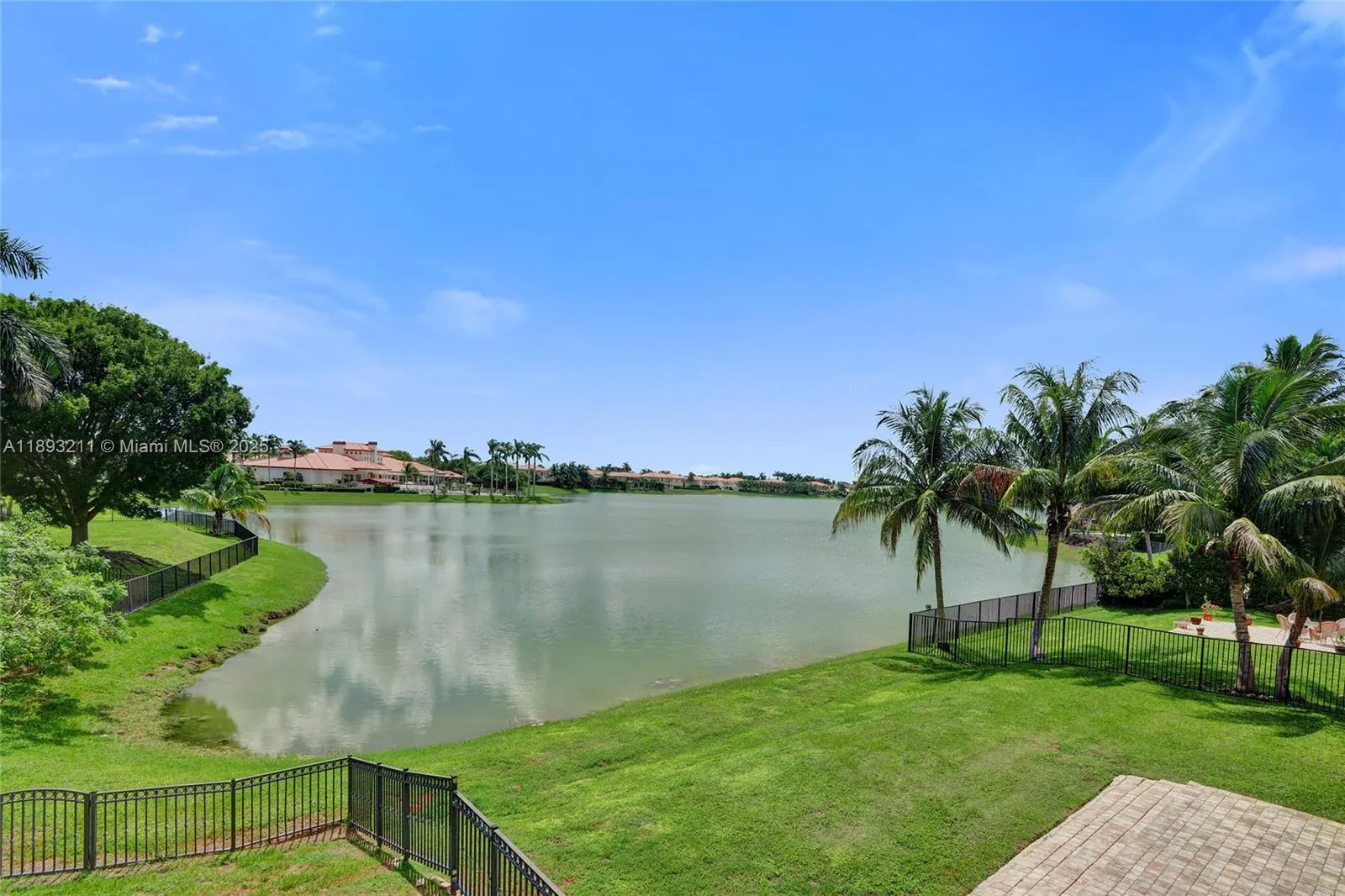7722 SW 188th Ter