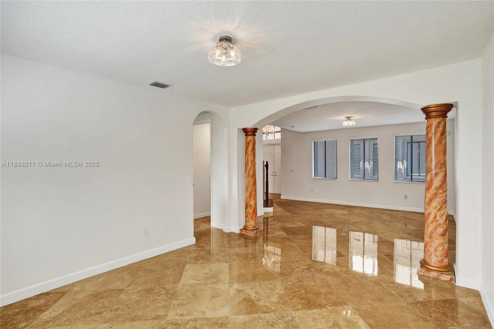 7722 SW 188th Ter