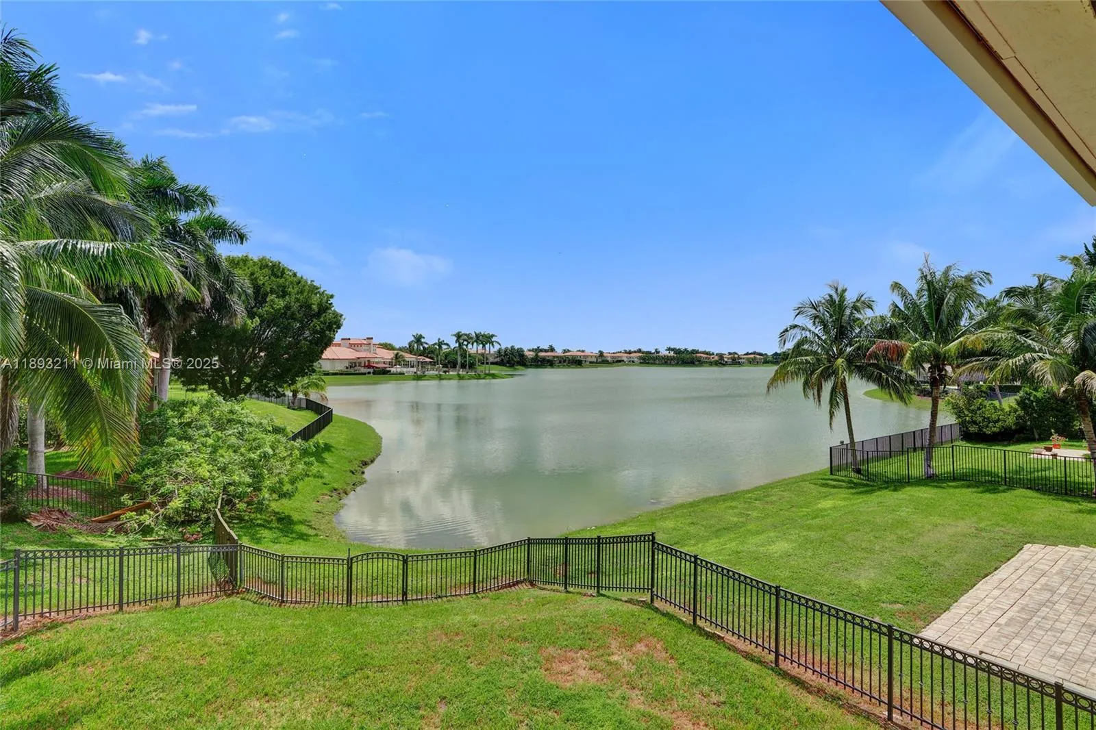 7722 SW 188th Ter