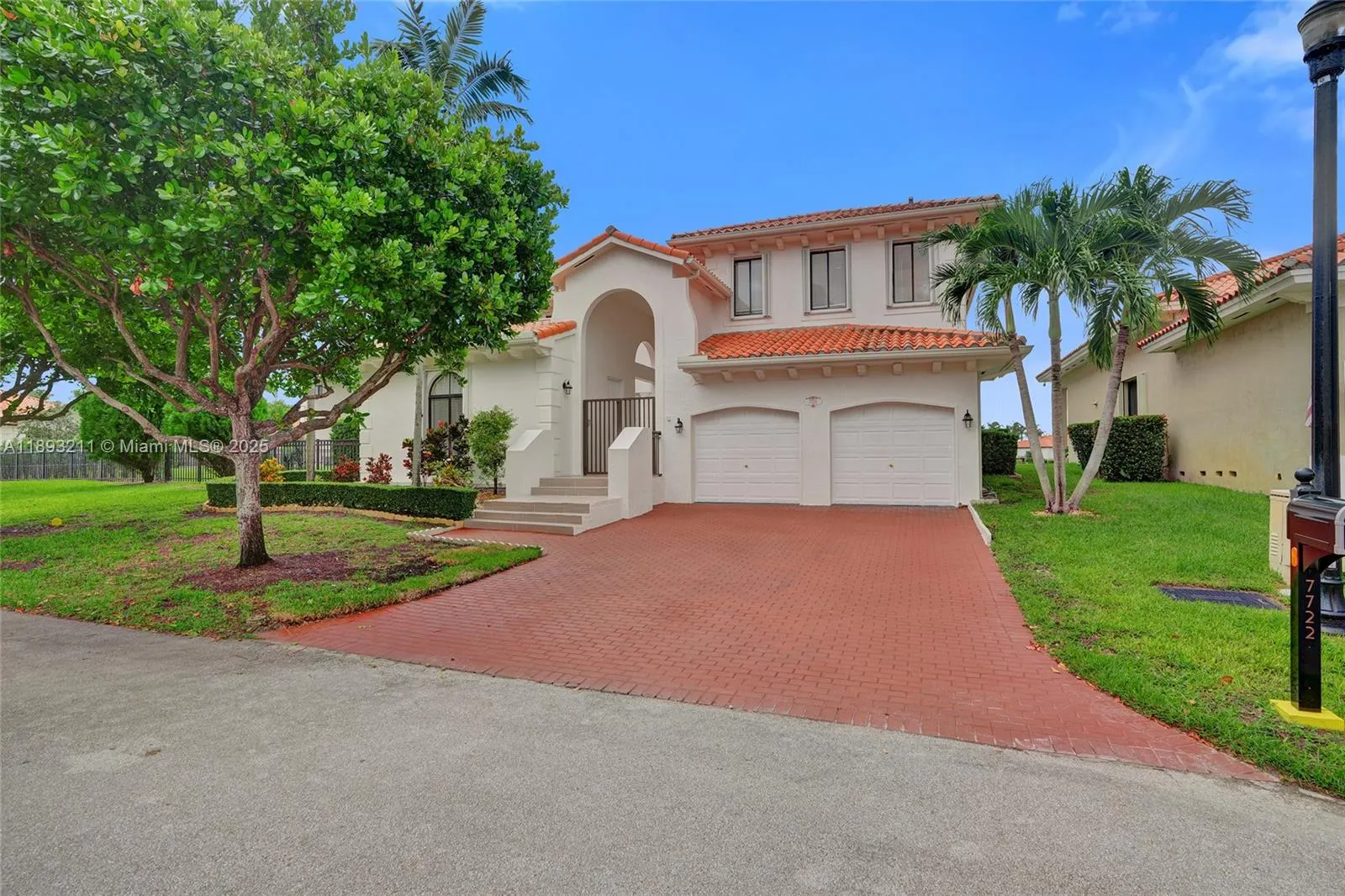 7722 SW 188th Ter