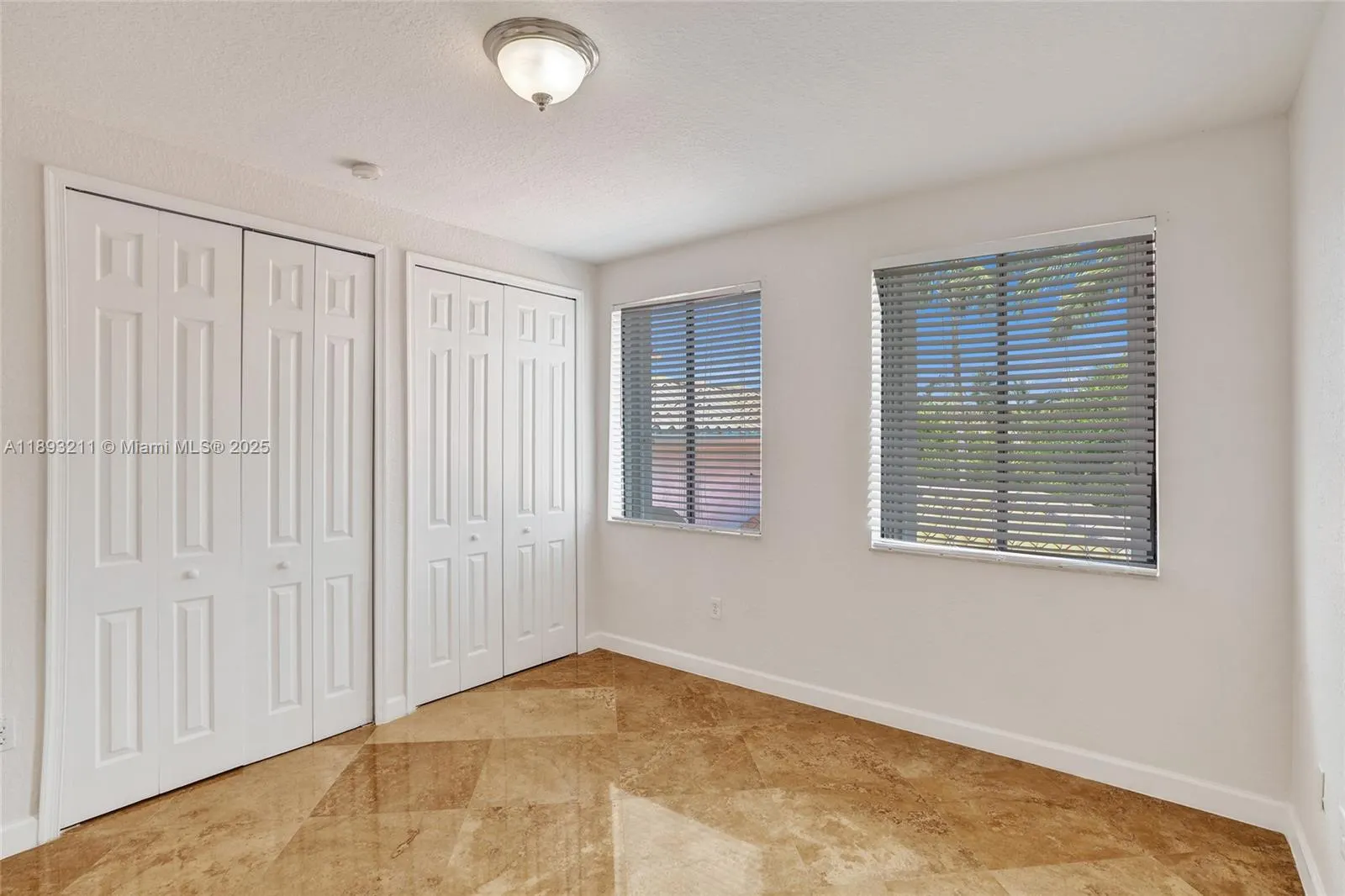 7722 SW 188th Ter