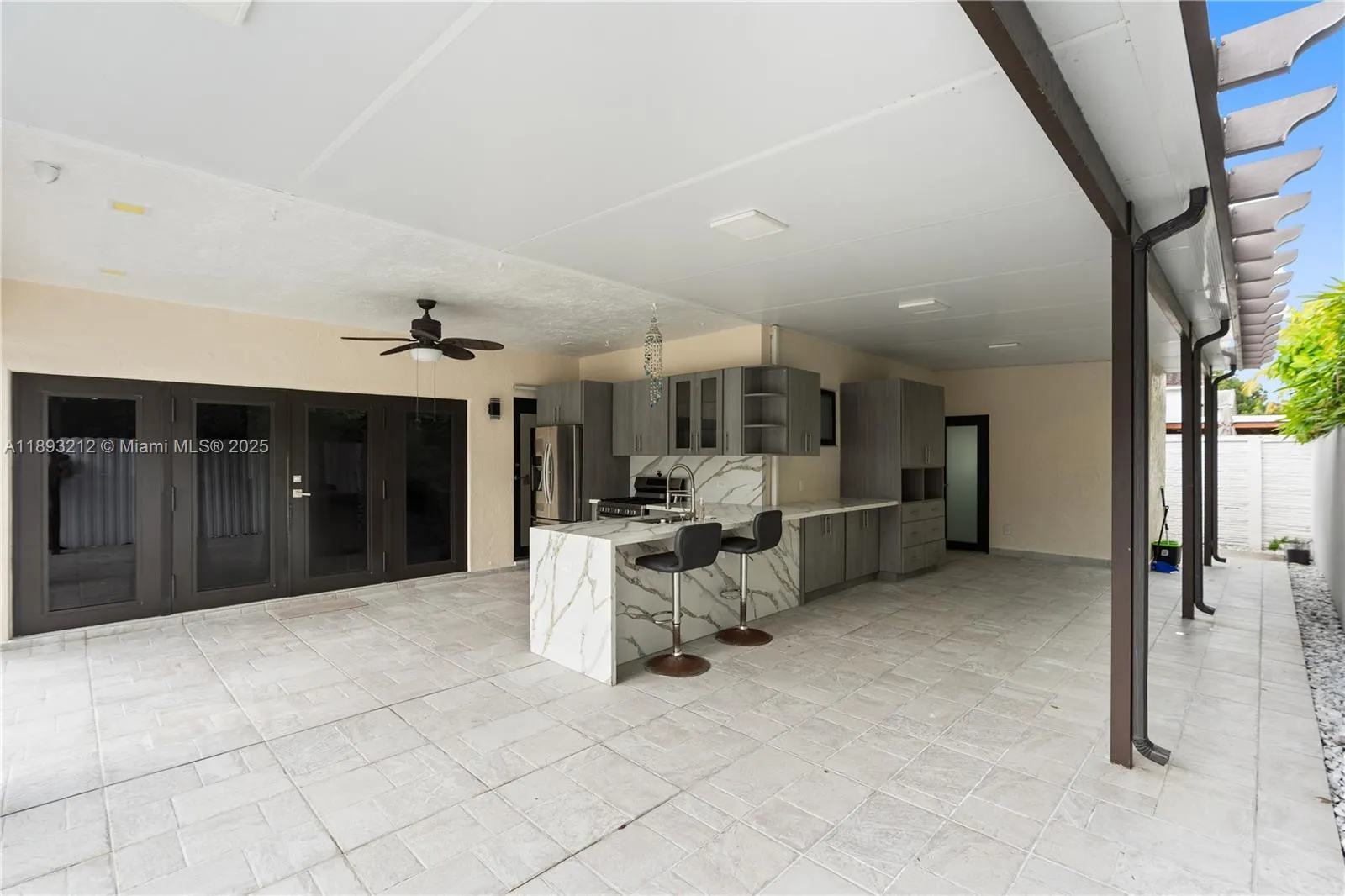 9182 NW 148th St