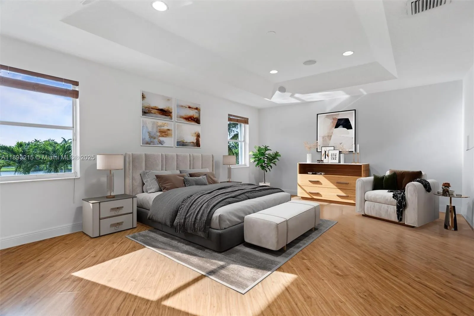 926 Marina Dr