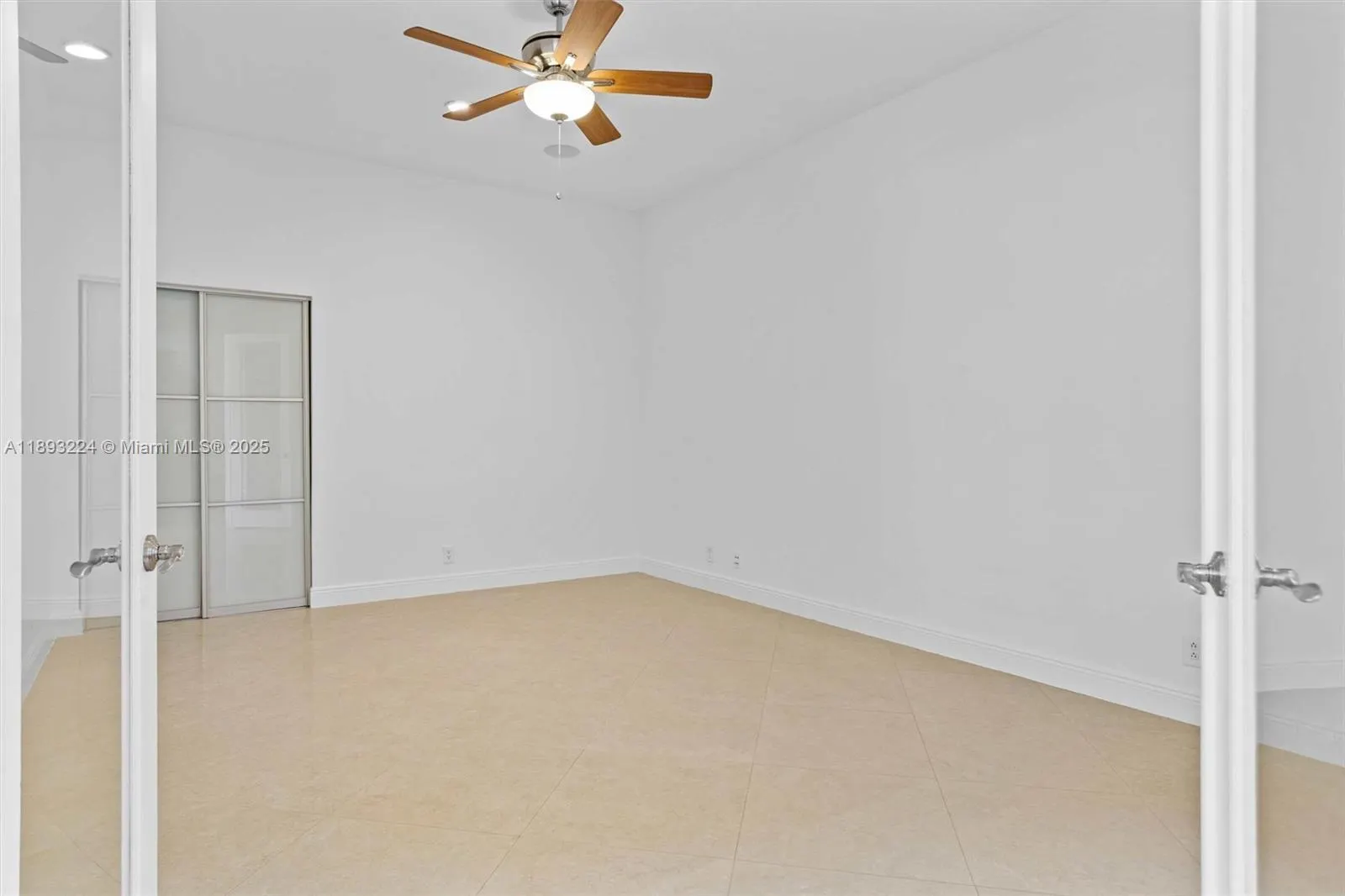 926 Marina Dr, #926