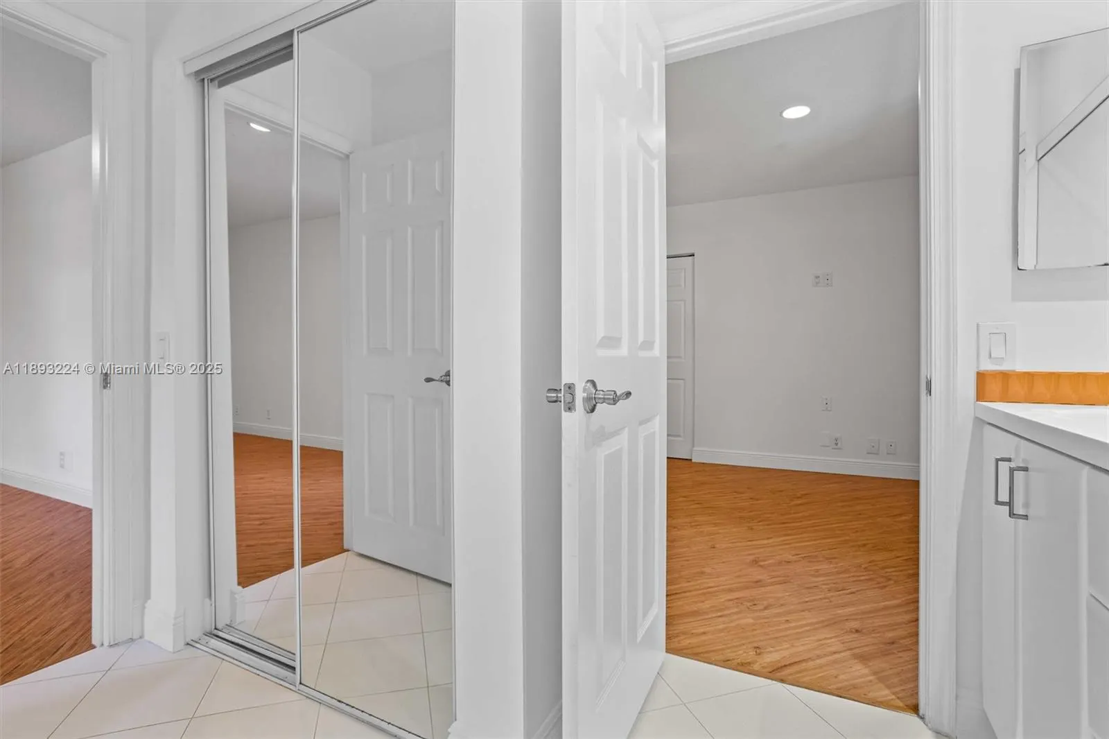 926 Marina Dr, #926