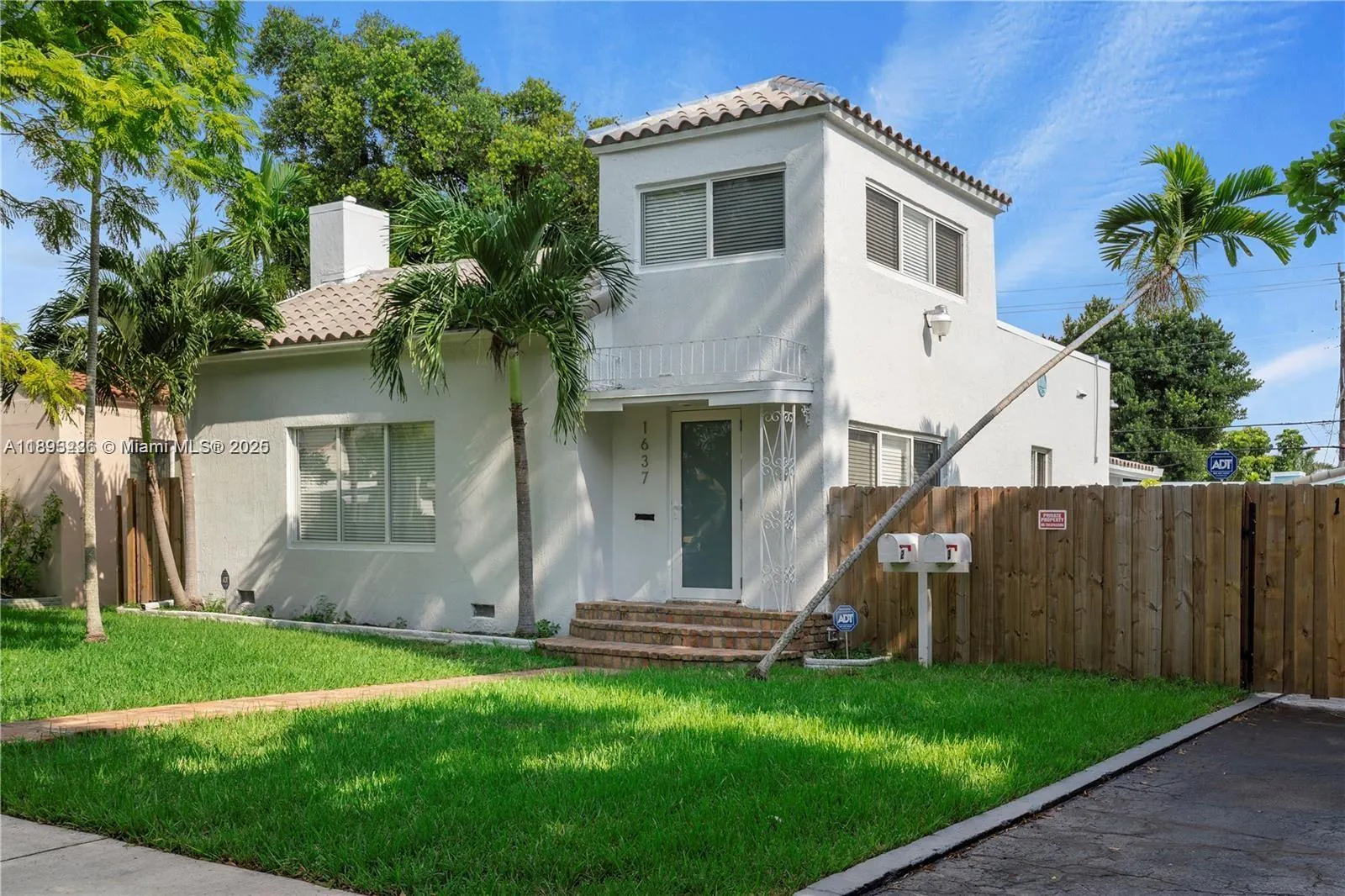 1637 Jackson St, #1-3