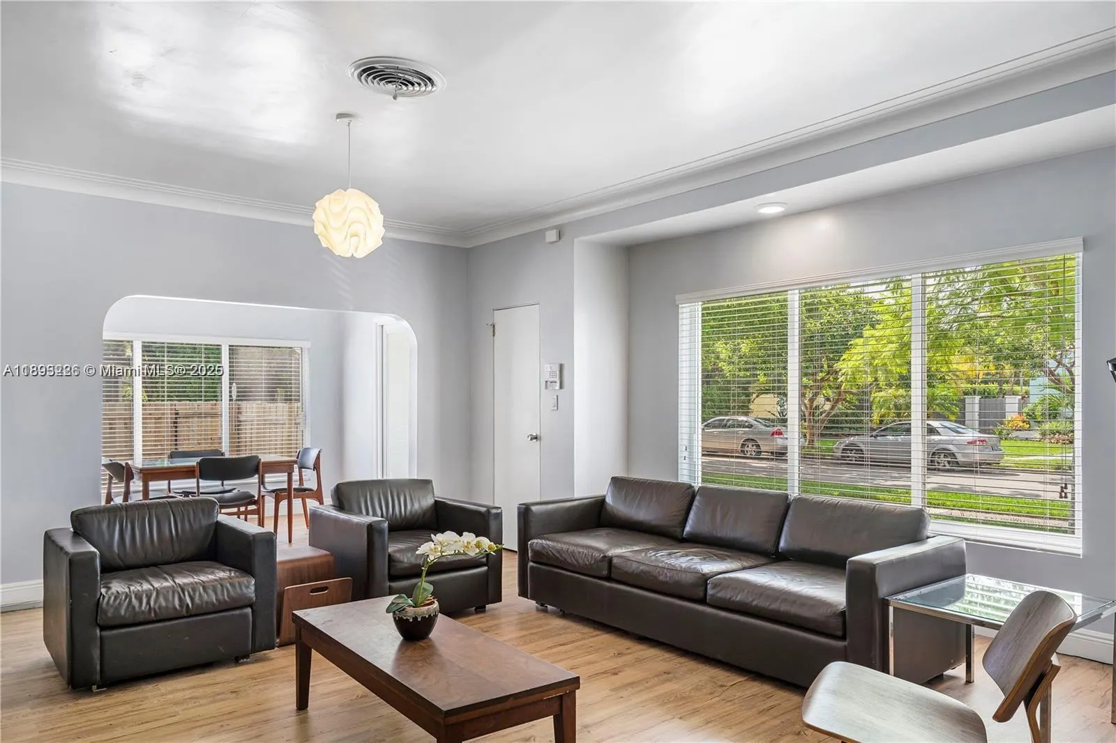 1637 Jackson St, #1-3