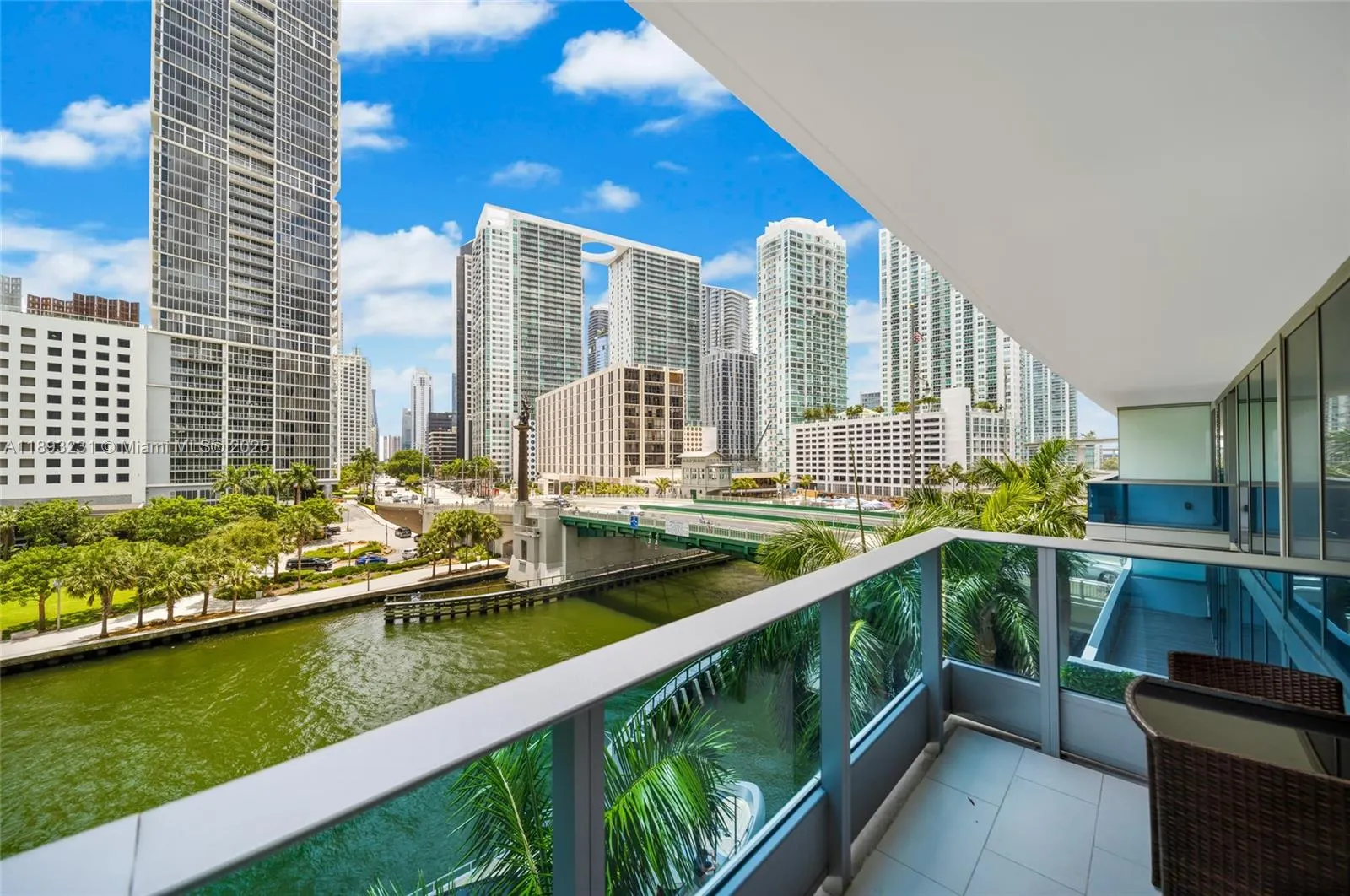 200 Biscayne Boulevard Way, #305