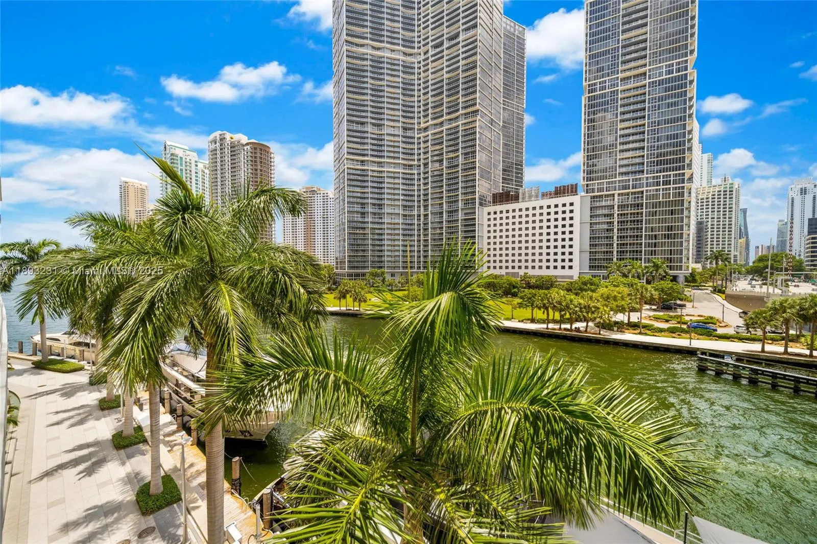 200 Biscayne Boulevard Way, #305