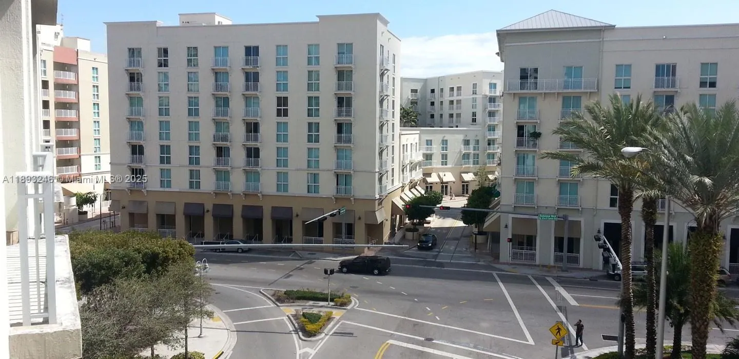7280 SW 90th St, #508
