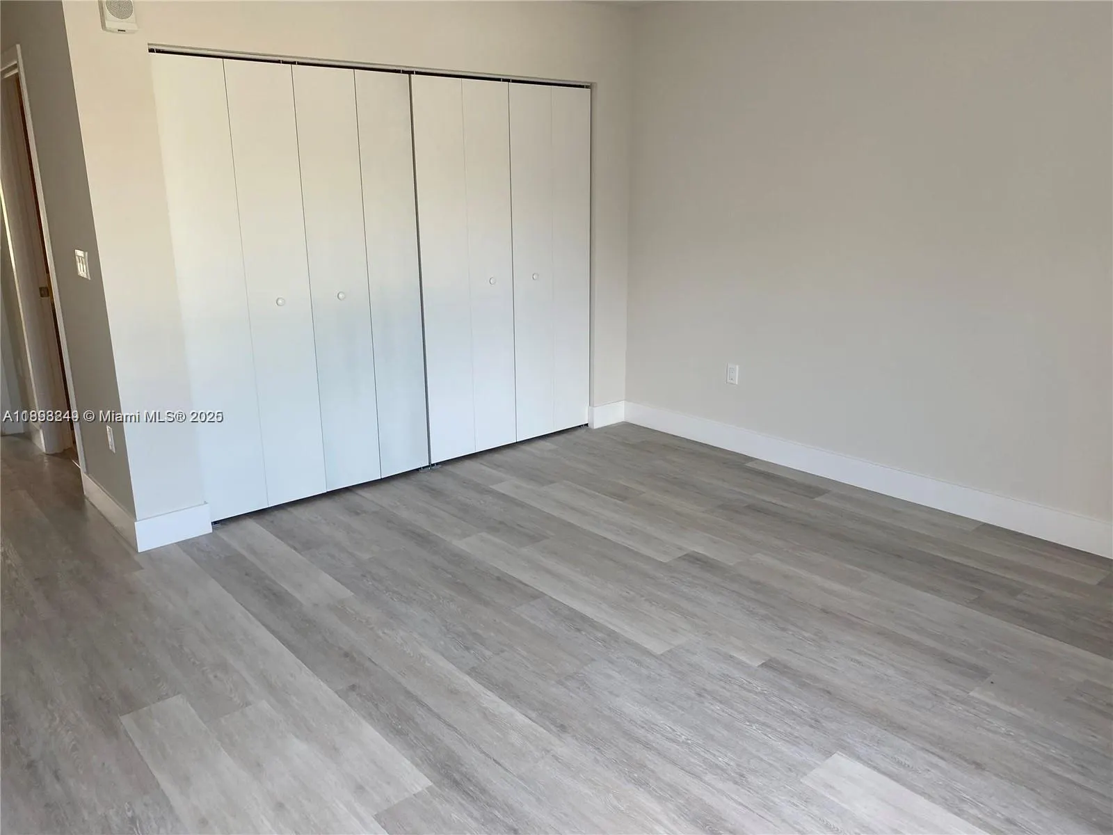 2535 NE 193rd St, #3108