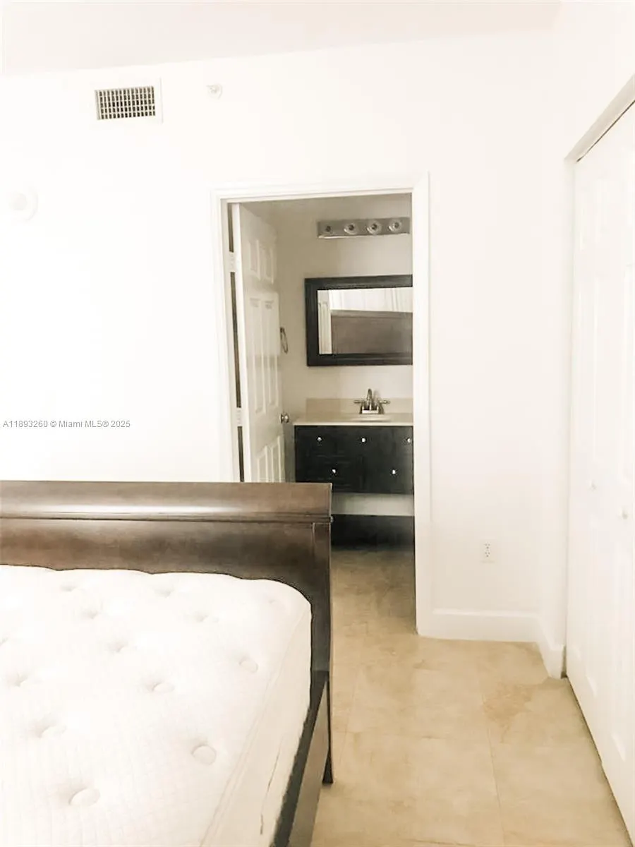 50 Menores Ave, #731