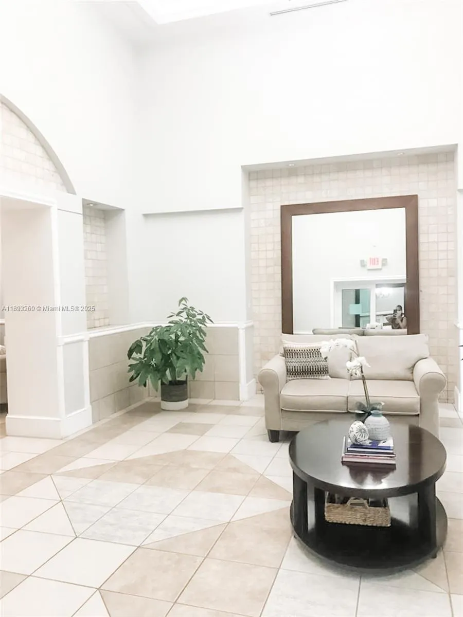 50 Menores Ave, #731