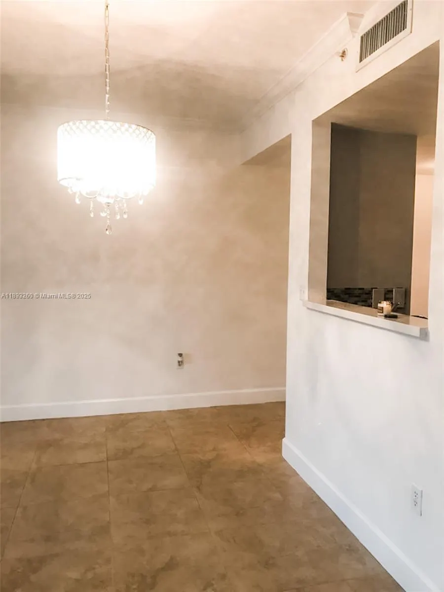 50 Menores Ave, #731